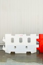 GuardX 1000™ HD Water Barrier White 2000 (L) x 450 (W) x 1000 (H) mm