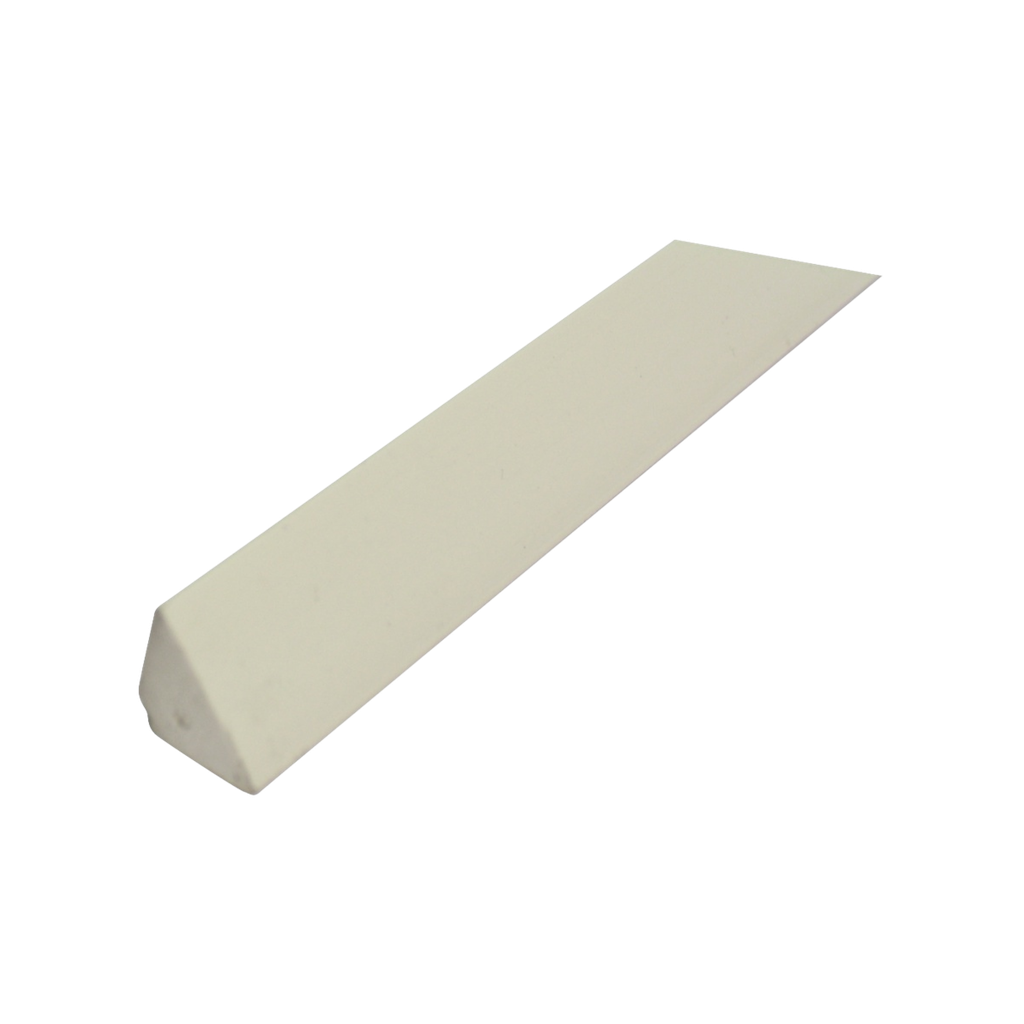 Fillet Chamfer Mould 19mm x 2.9m - Plastic (ea/30 lengths in a bundle)